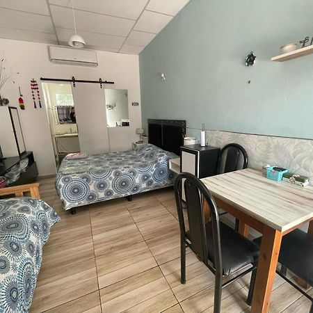 Ezeiza 2 Monoambiente Privado A 15 Minutos Del Aeropuerto Opcional Tranfer Desde Y Hacia El Aeropuerto De Ezeiza Las 24 Horas Pet Friendly Luaran gambar