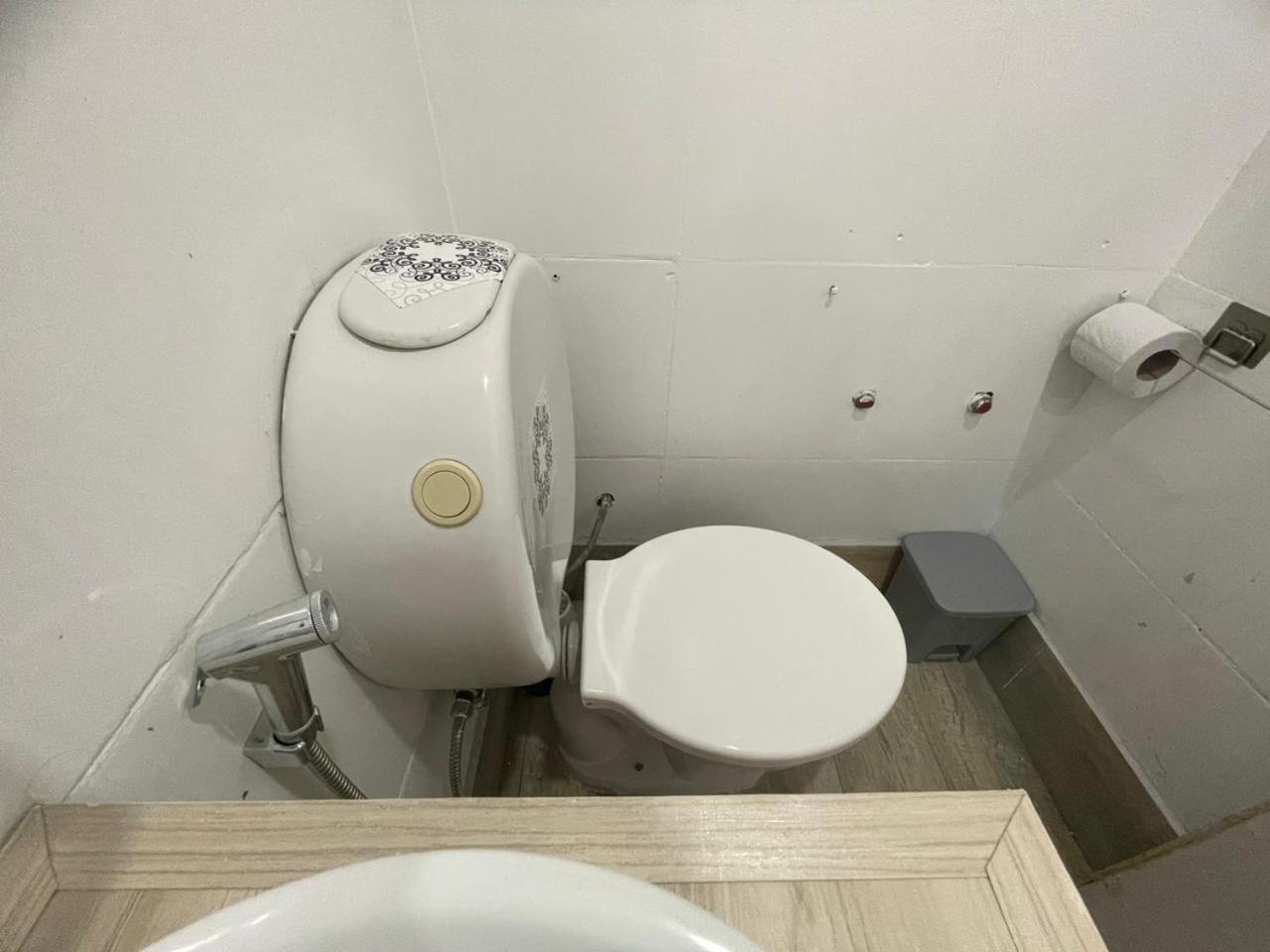 Ezeiza 2 Monoambiente Privado A 15 Minutos Del Aeropuerto Opcional Tranfer Desde Y Hacia El Aeropuerto De Ezeiza Las 24 Horas Pet Friendly Luaran gambar