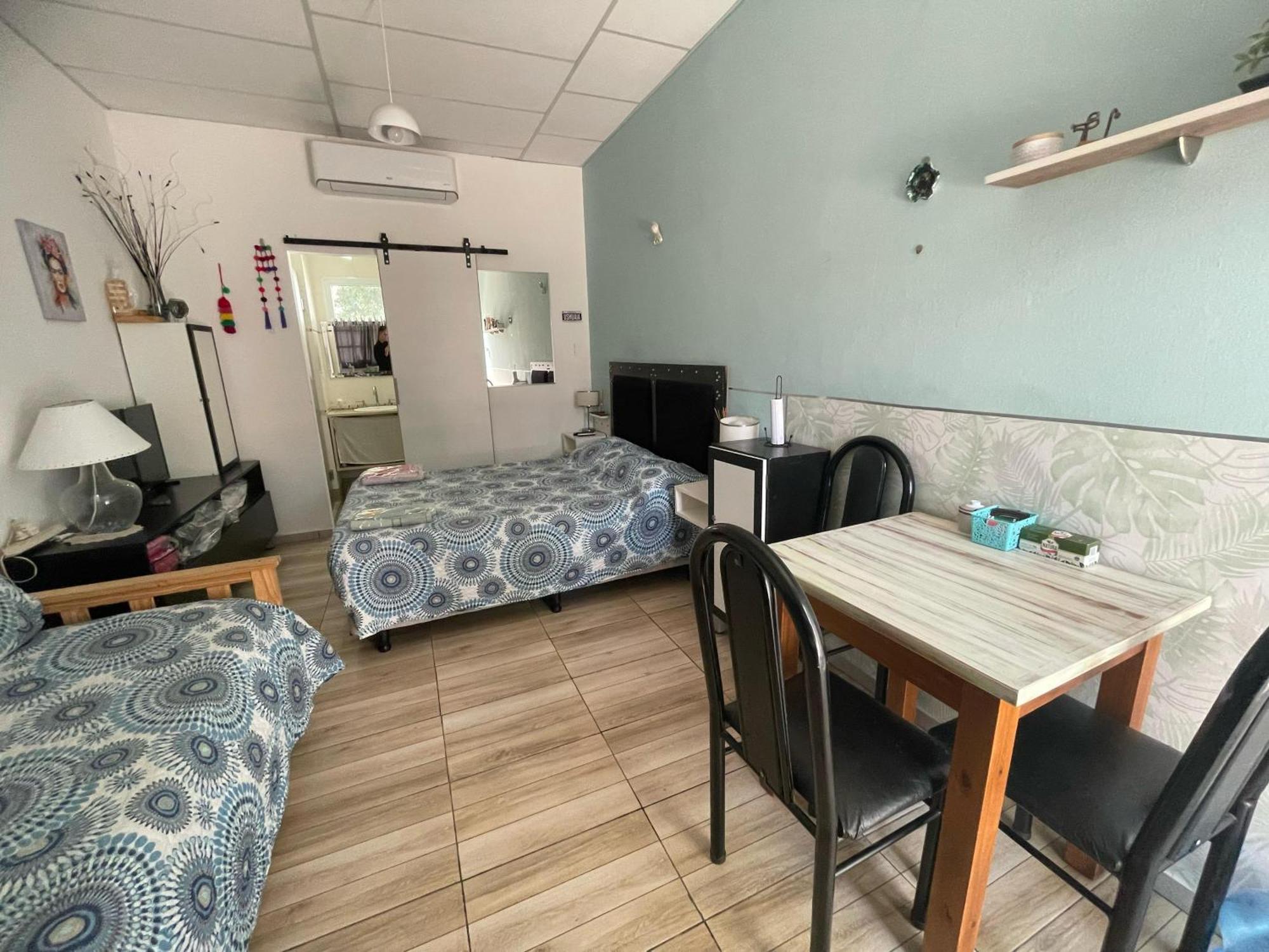 Ezeiza 2 Monoambiente Privado A 15 Minutos Del Aeropuerto Opcional Tranfer Desde Y Hacia El Aeropuerto De Ezeiza Las 24 Horas Pet Friendly Luaran gambar